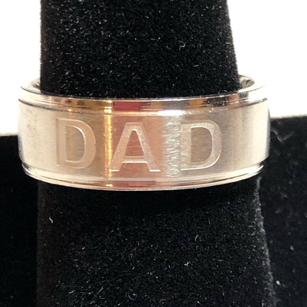 “Dad” ring